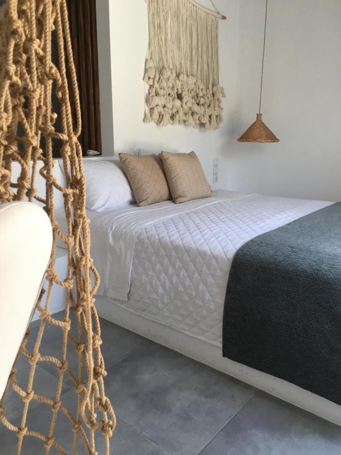 Aellia Hotel & Suites Leros Lakkion Bagian luar foto