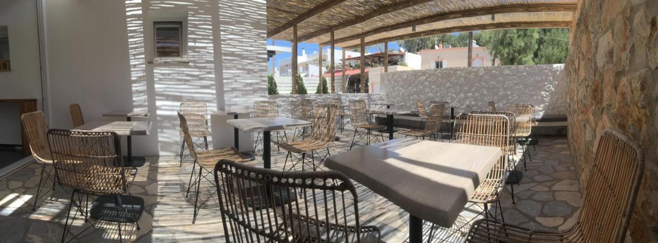 Aellia Hotel & Suites Leros Lakkion Bagian luar foto