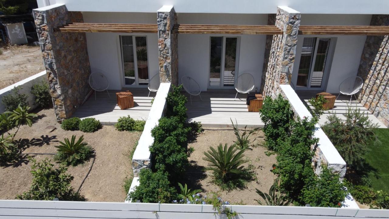 Aellia Hotel & Suites Leros Lakkion Bagian luar foto