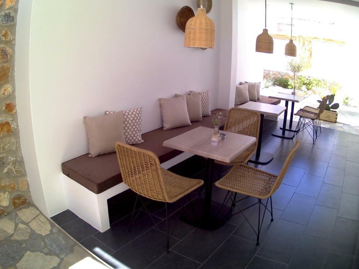 Aellia Hotel & Suites Leros Lakkion Bagian luar foto