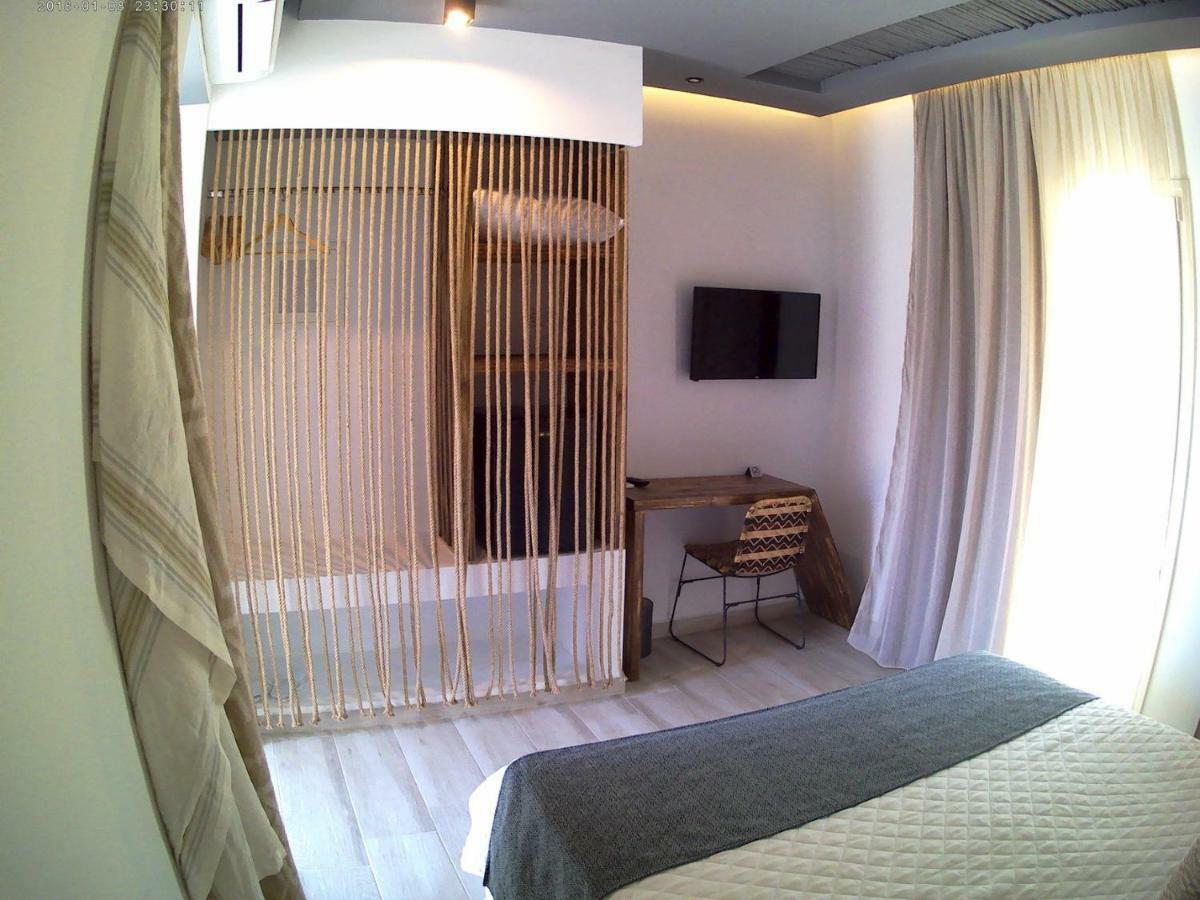Aellia Hotel & Suites Leros Lakkion Bagian luar foto